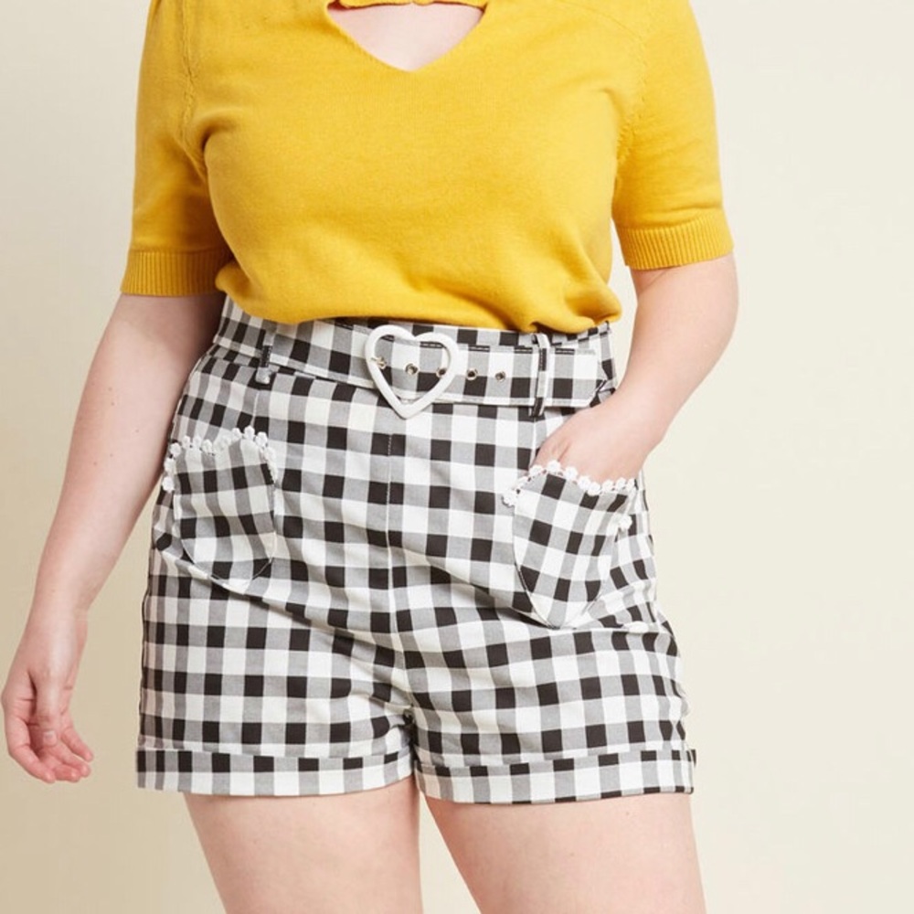 Cute Collectif plaid heart shorts